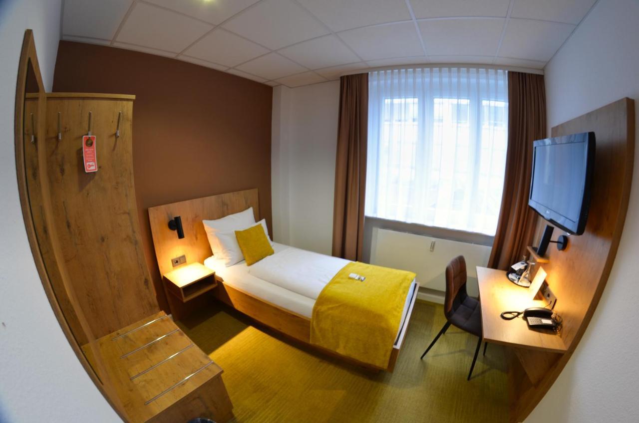 Hotel Am Markt Karlsruhe Kültér fotó
