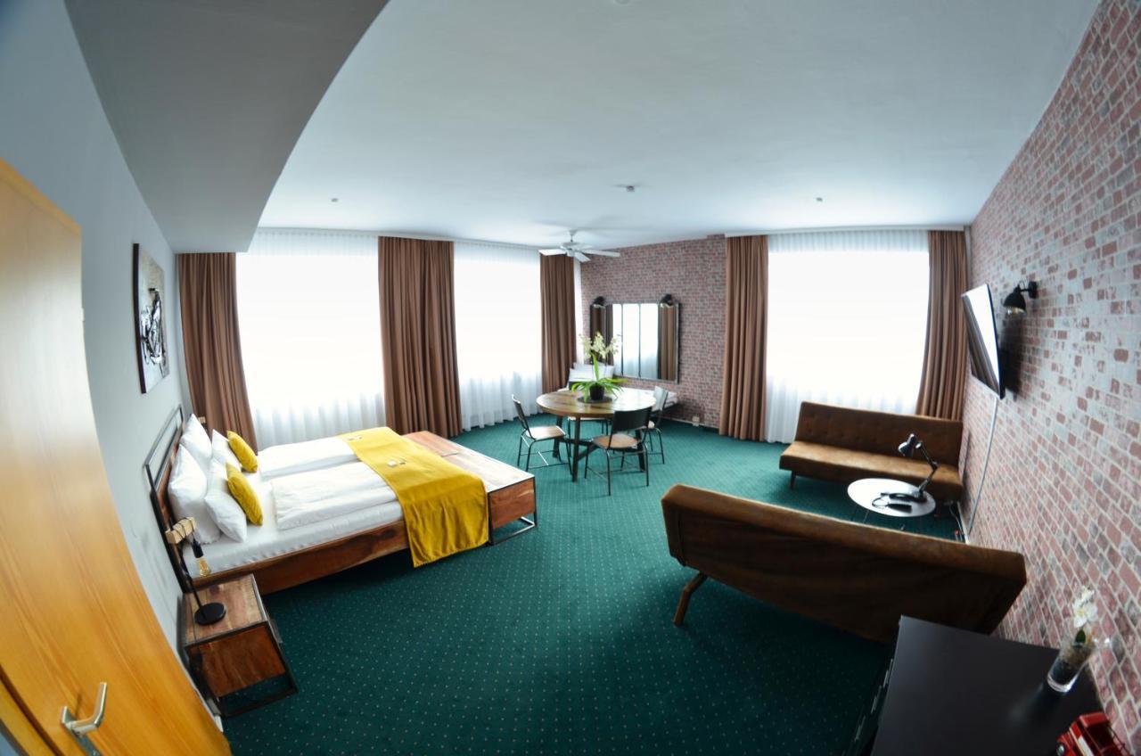 Hotel Am Markt Karlsruhe Kültér fotó